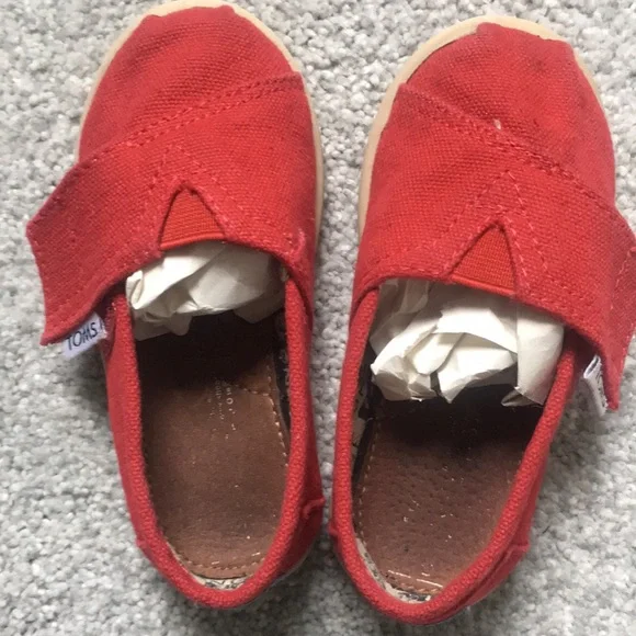 Tom’s toddler size 6 - Picture 8 of 8